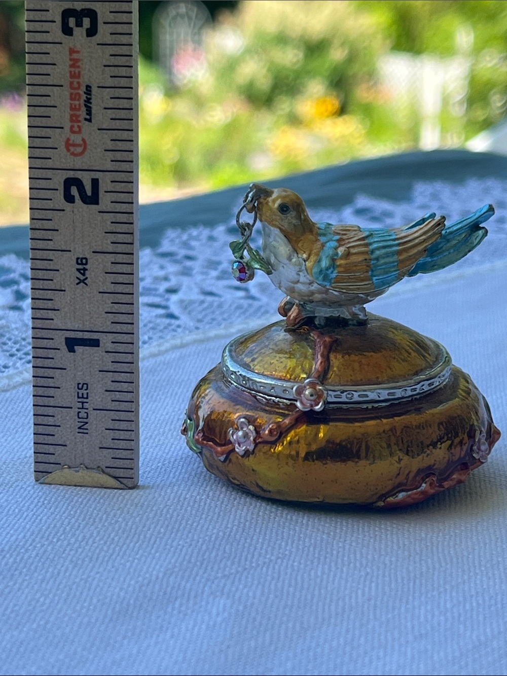 Small Bejewelled Enameled Bird Trinket Box – Heavy Metal & Dangling Cherry Charm - Picture 6 of 7